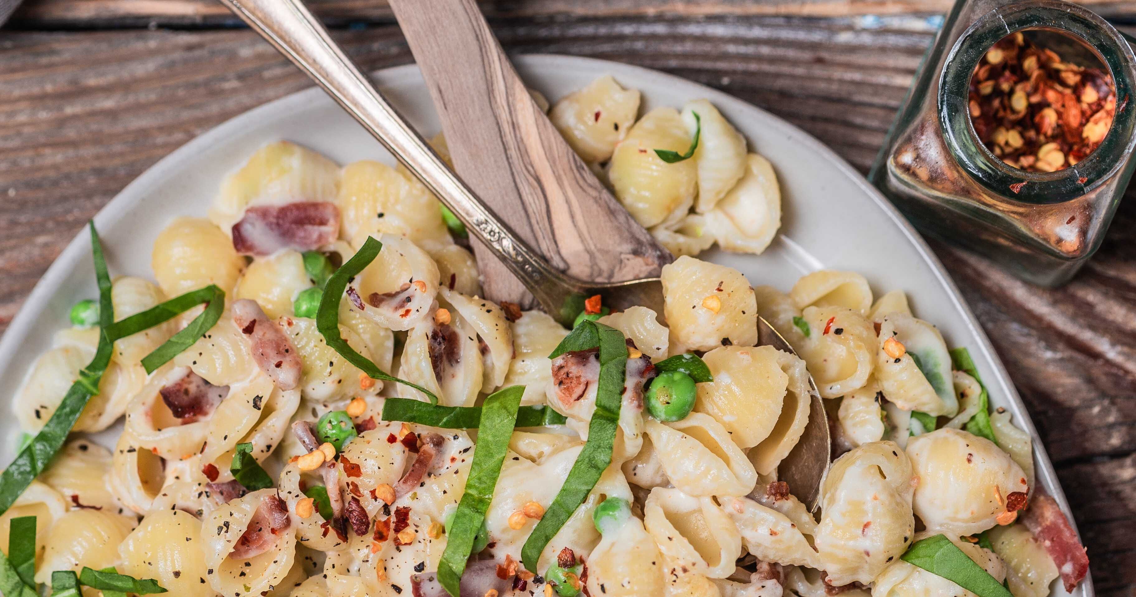 Creamy Pea Pasta Salad With Bacon Davinci Signature